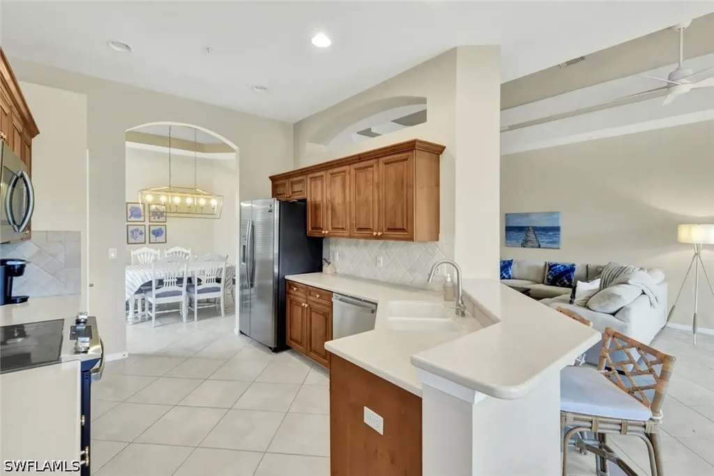 10060 Valiant Court Miromar Lakes FL 33913