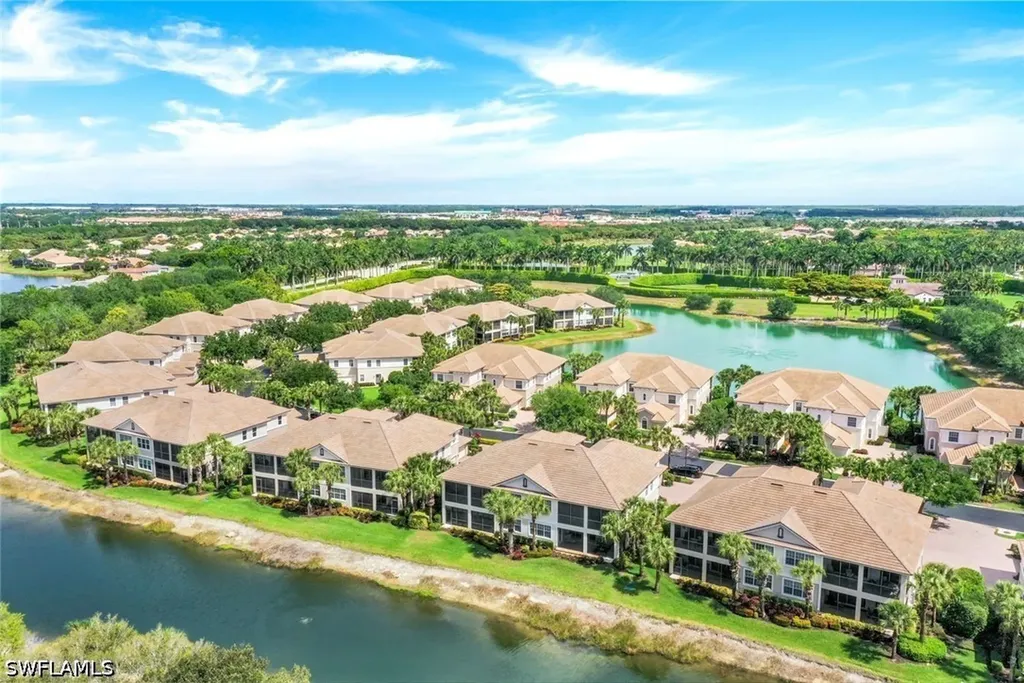 10060 Valiant Court Miromar Lakes FL 33913