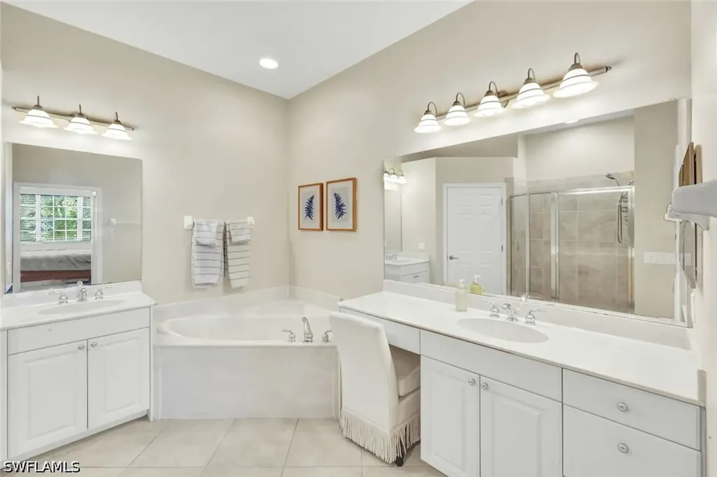 10060 Valiant Court Miromar Lakes FL 33913