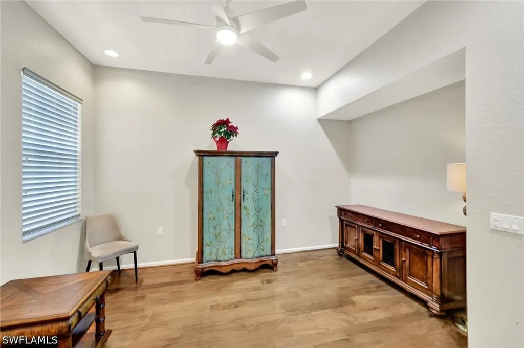 10060 Valiant Court Miromar Lakes FL 33913