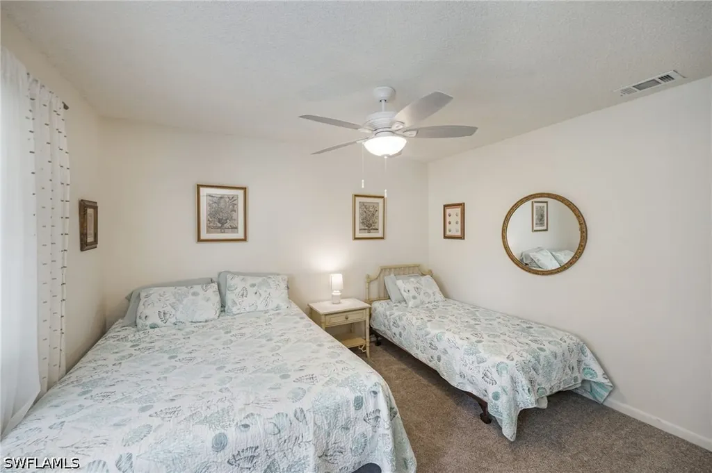 385 Palm Drive Naples FL 34112