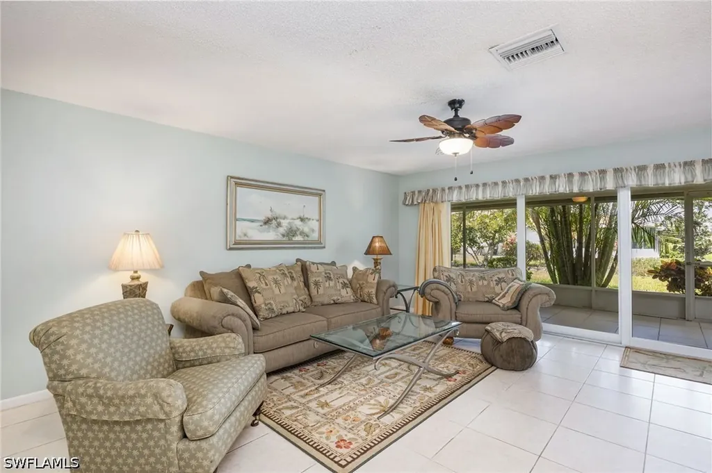 385 Palm Drive Naples FL 34112