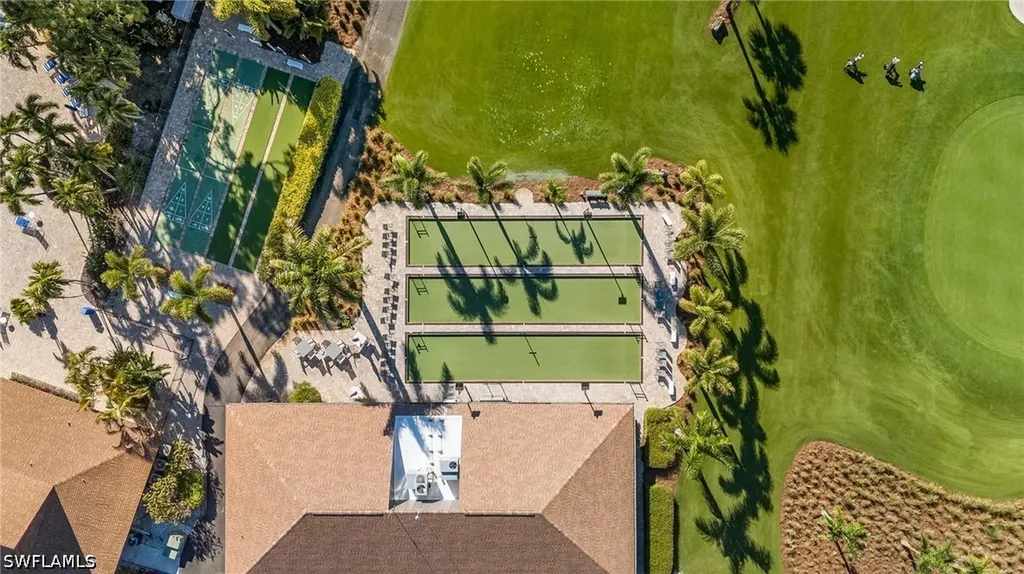 385 Palm Drive Naples FL 34112