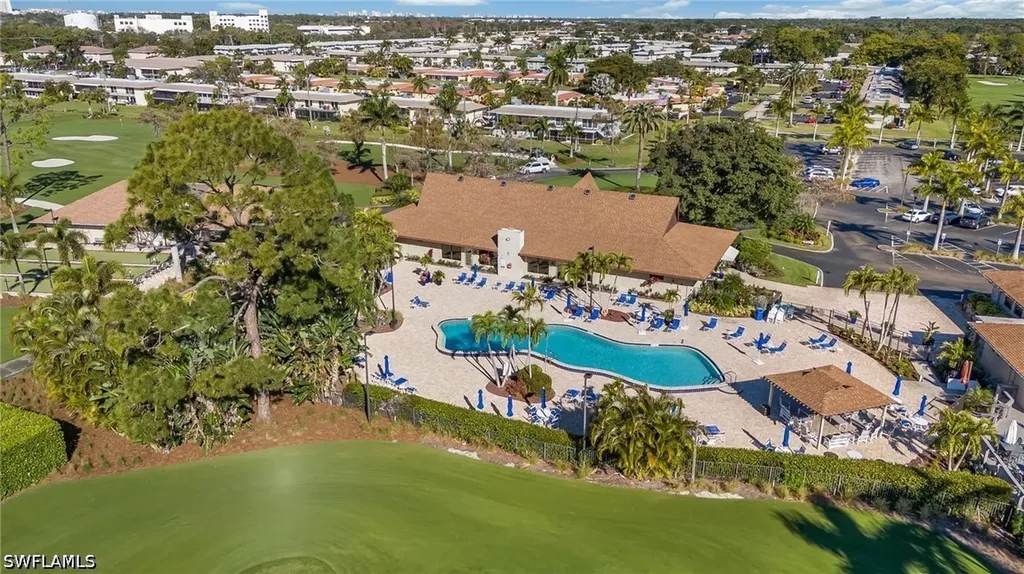 385 Palm Drive Naples FL 34112