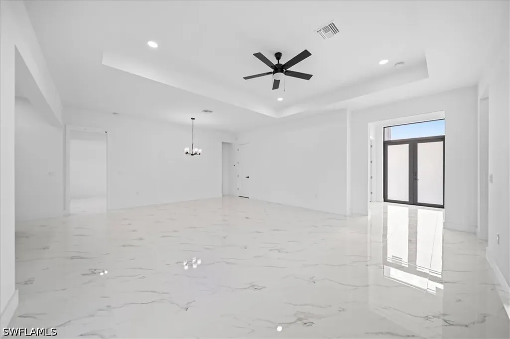 2116 NE 10th Avenue Cape Coral FL 33909
