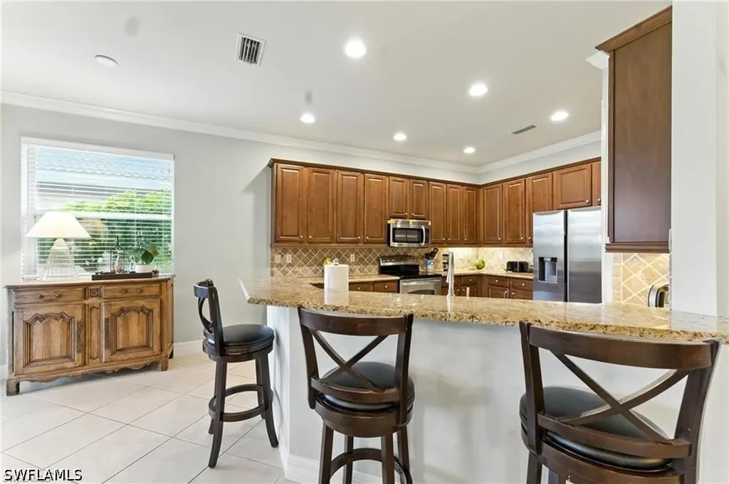 6899 Del Mar Terrace Naples FL 34105