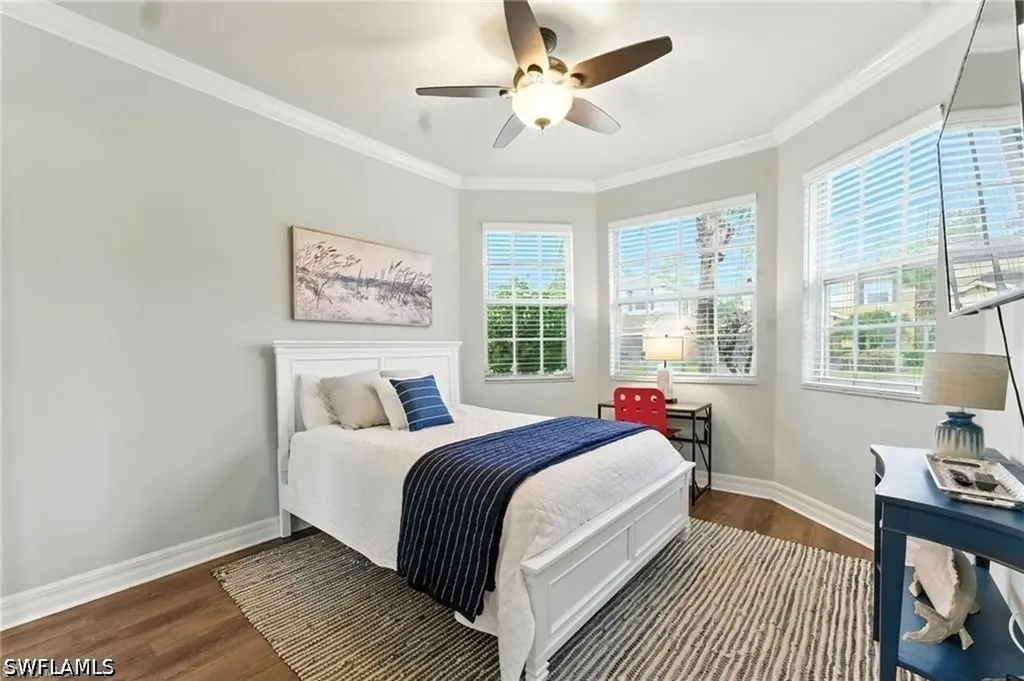 6899 Del Mar Terrace Naples FL 34105