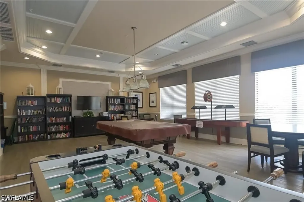 6899 Del Mar Terrace Naples FL 34105