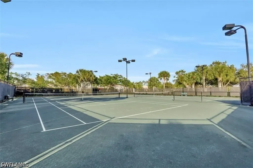 6899 Del Mar Terrace Naples FL 34105