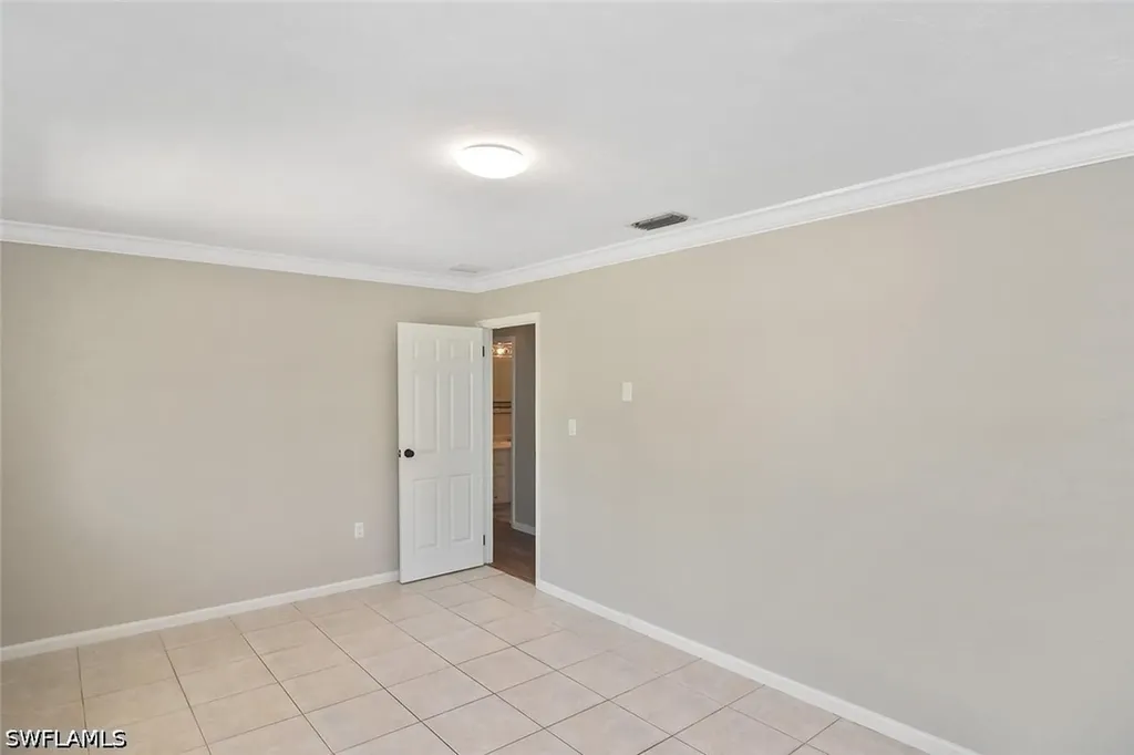 5070 31st Avenue SW Naples FL 34116
