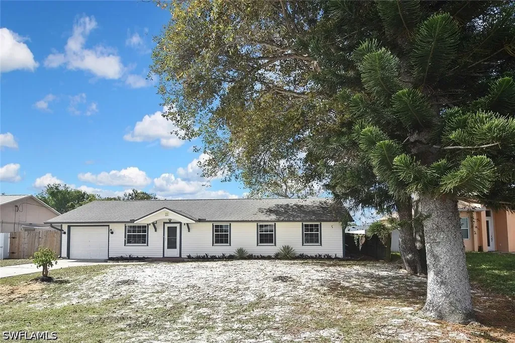 5070 31st Avenue SW Naples FL 34116