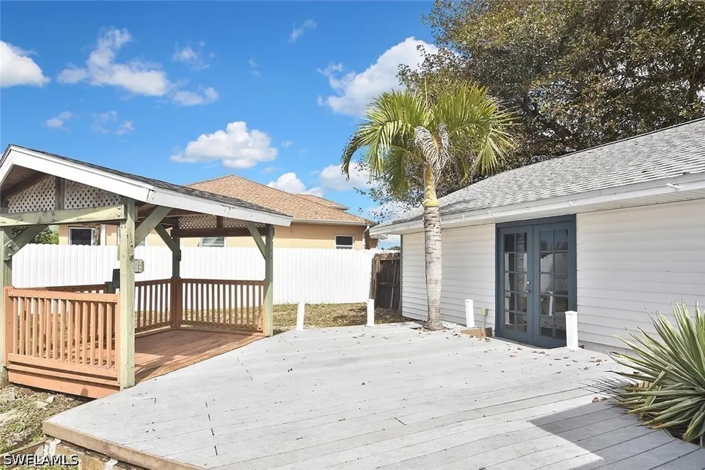 5070 31st Avenue SW Naples FL 34116