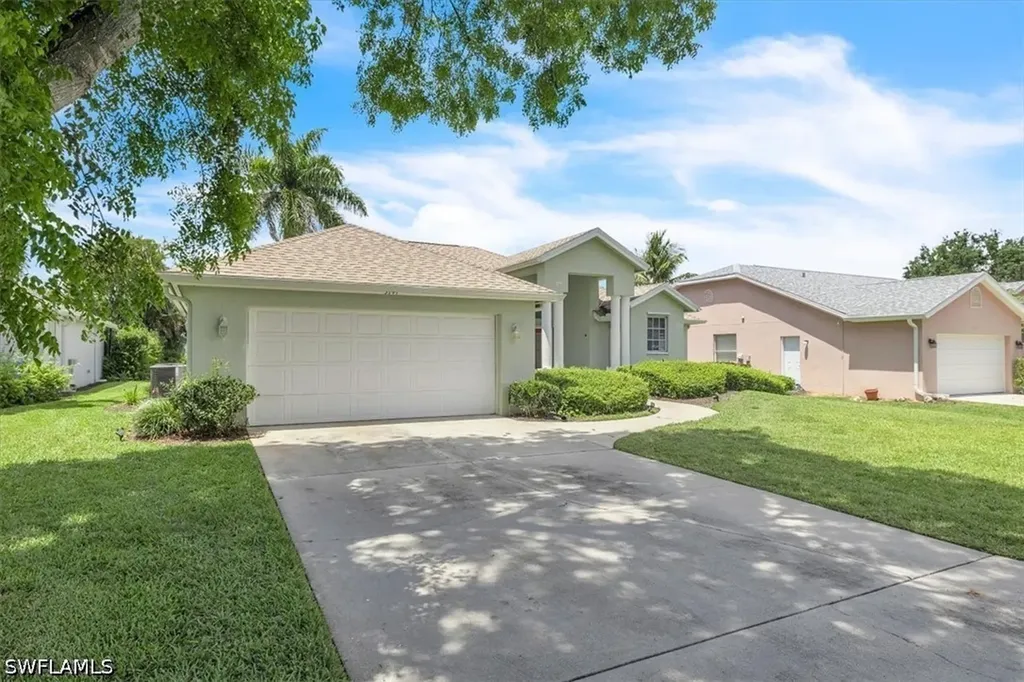 5141 Brixton Court Naples FL 34104