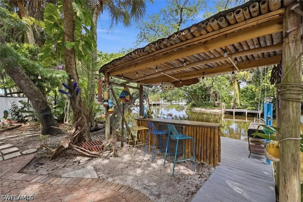 1229 Skyline Drive Naples FL 34114