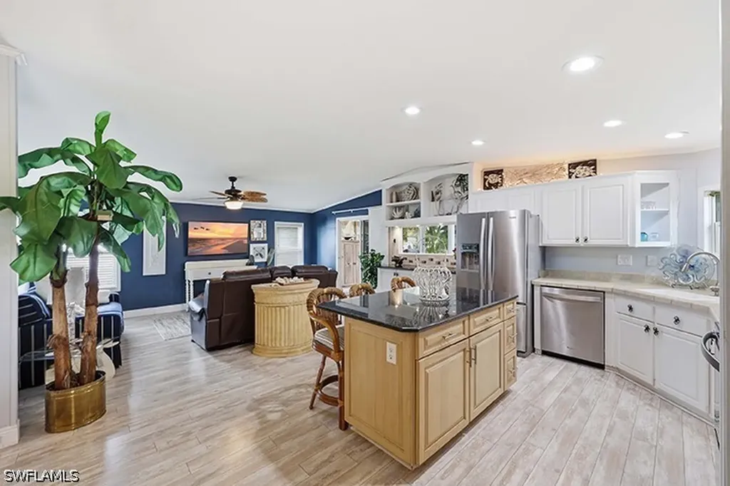 1229 Skyline Drive Naples FL 34114
