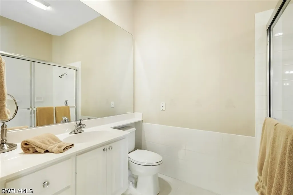 4655 Navassa Lane Naples FL 34119