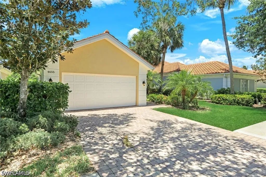 4655 Navassa Lane Naples FL 34119