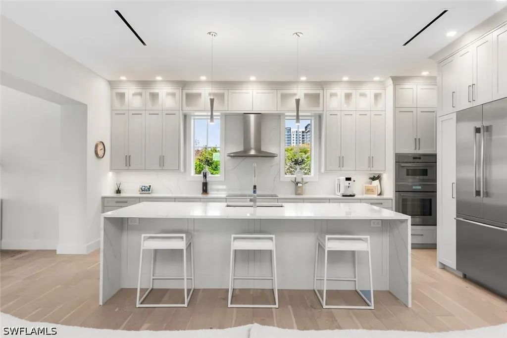 1984 Frederick Street Naples FL 34112