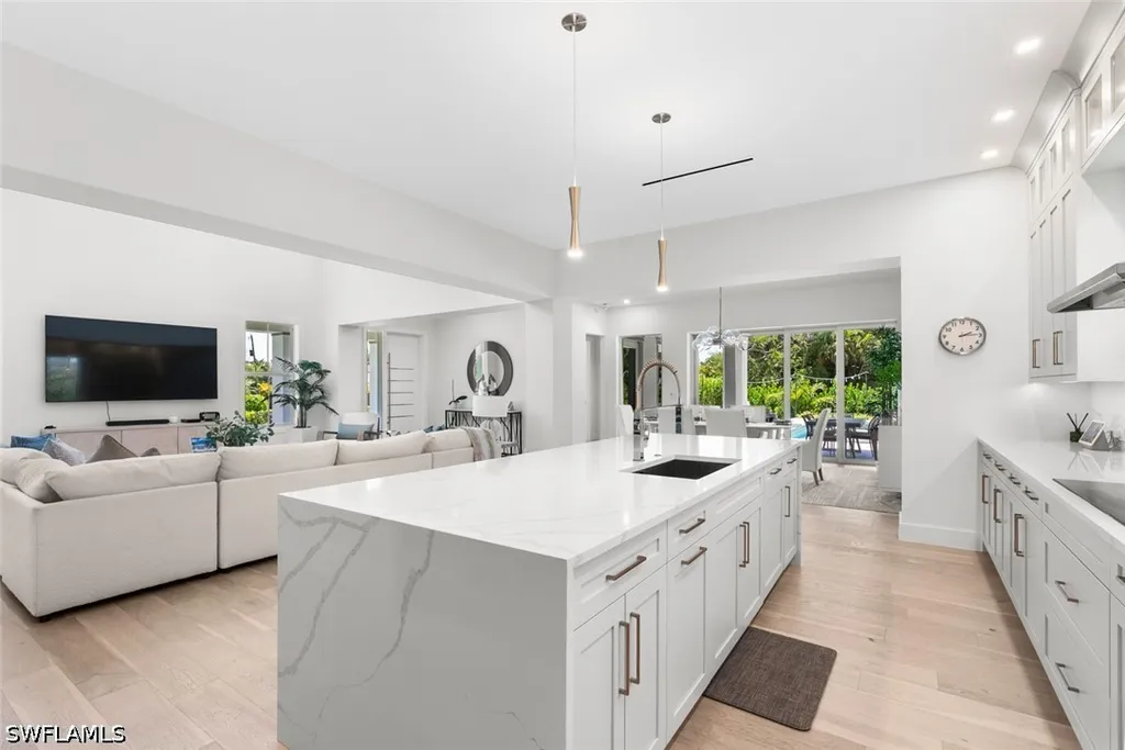 1984 Frederick Street Naples FL 34112