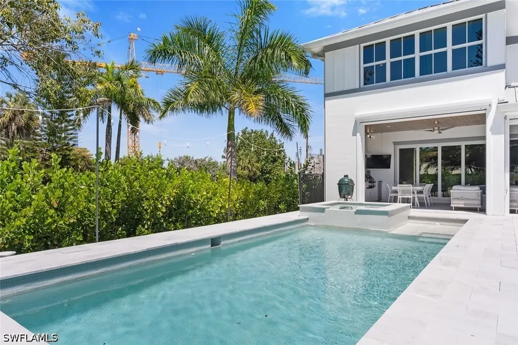 1984 Frederick Street Naples FL 34112