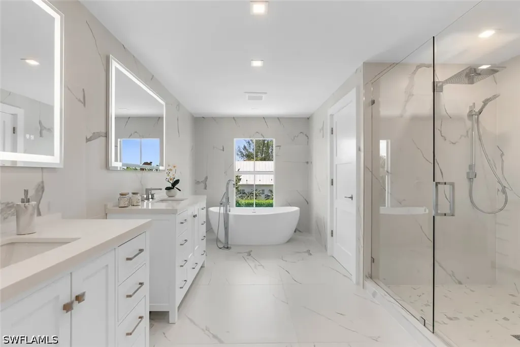 1984 Frederick Street Naples FL 34112