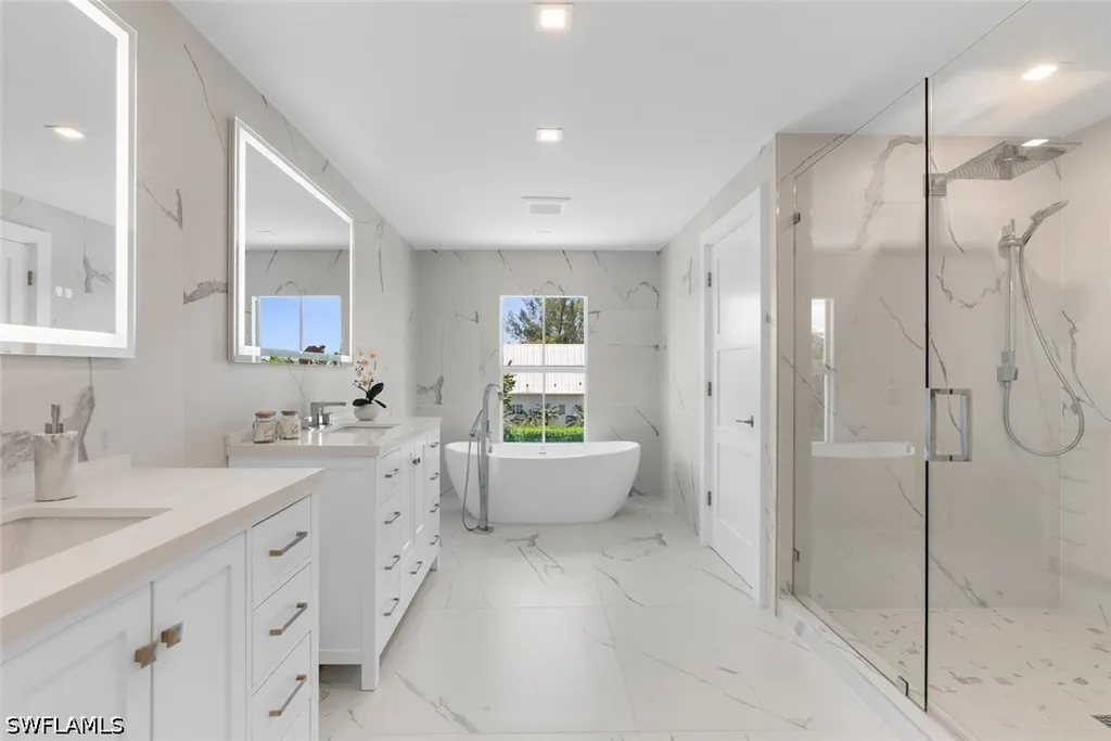 1984 Frederick Street Naples FL 34112