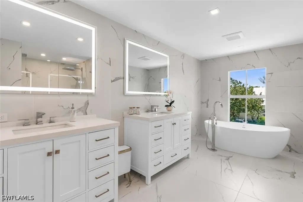 1984 Frederick Street Naples FL 34112