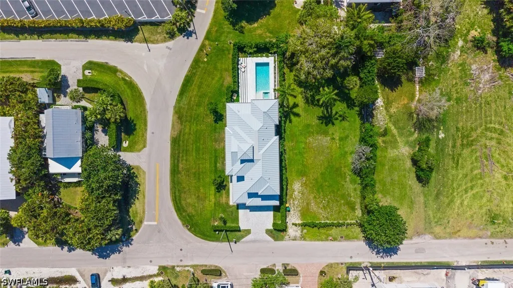 1984 Frederick Street Naples FL 34112