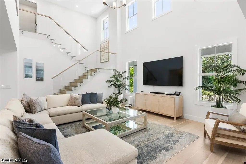 1984 Frederick Street Naples FL 34112