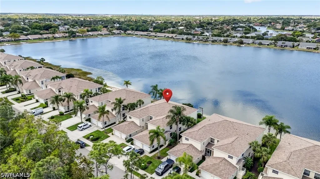 3330 W Crown Pointe Boulevard Naples FL 34112