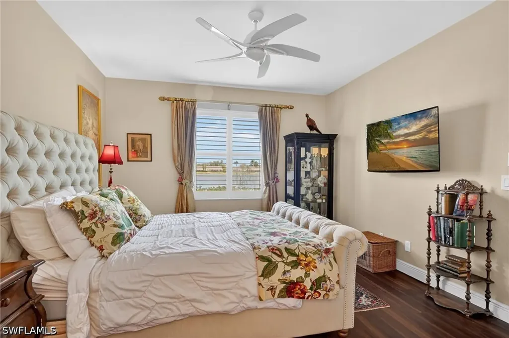 3330 W Crown Pointe Boulevard Naples FL 34112