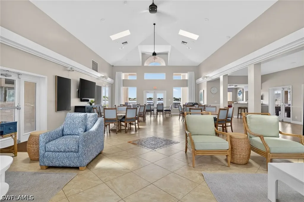 3330 W Crown Pointe Boulevard Naples FL 34112
