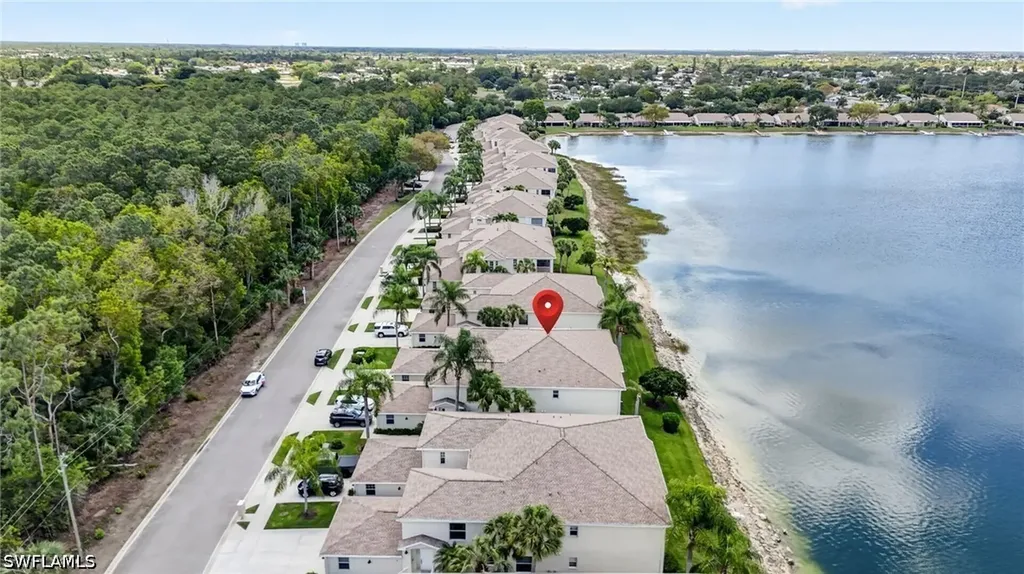 3330 W Crown Pointe Boulevard Naples FL 34112