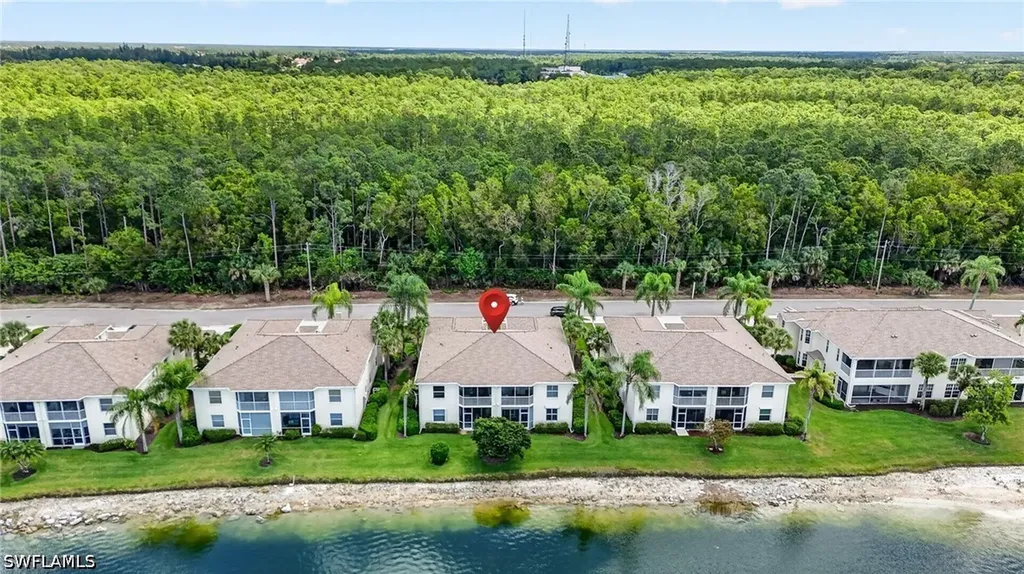 3330 W Crown Pointe Boulevard Naples FL 34112