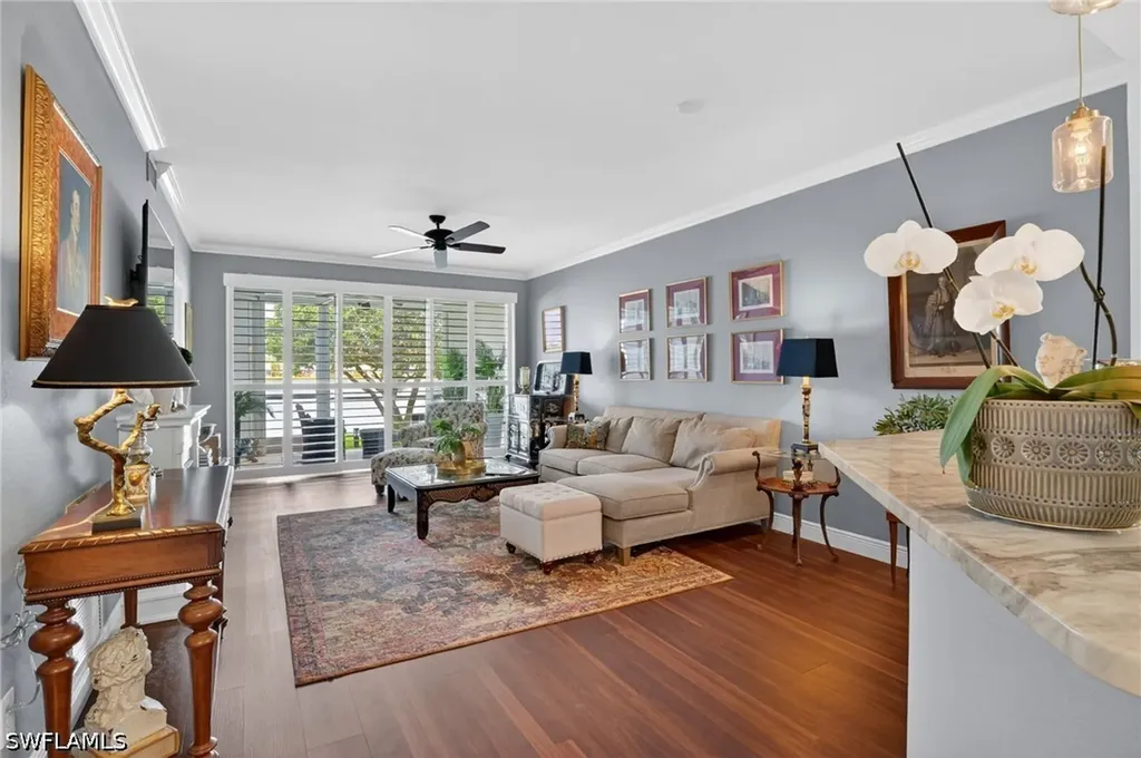 3330 W Crown Pointe Boulevard Naples FL 34112