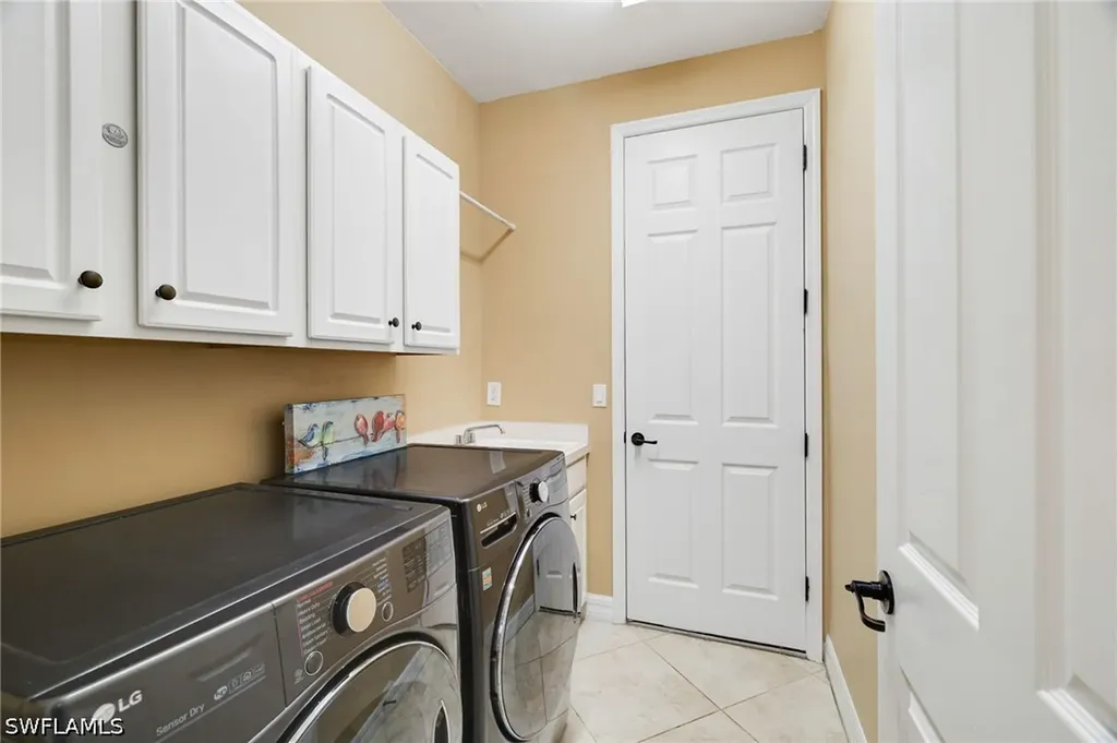 28521 Westmeath Court Bonita Springs FL 34135