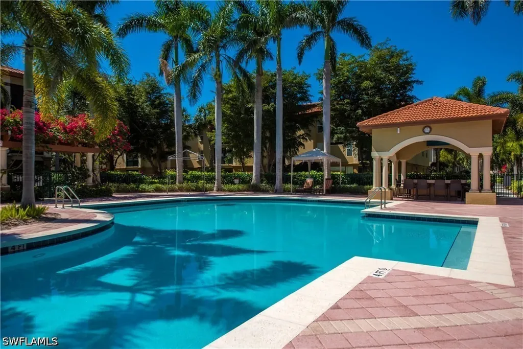 8960 Colonnades Court E Bonita Springs FL 34135