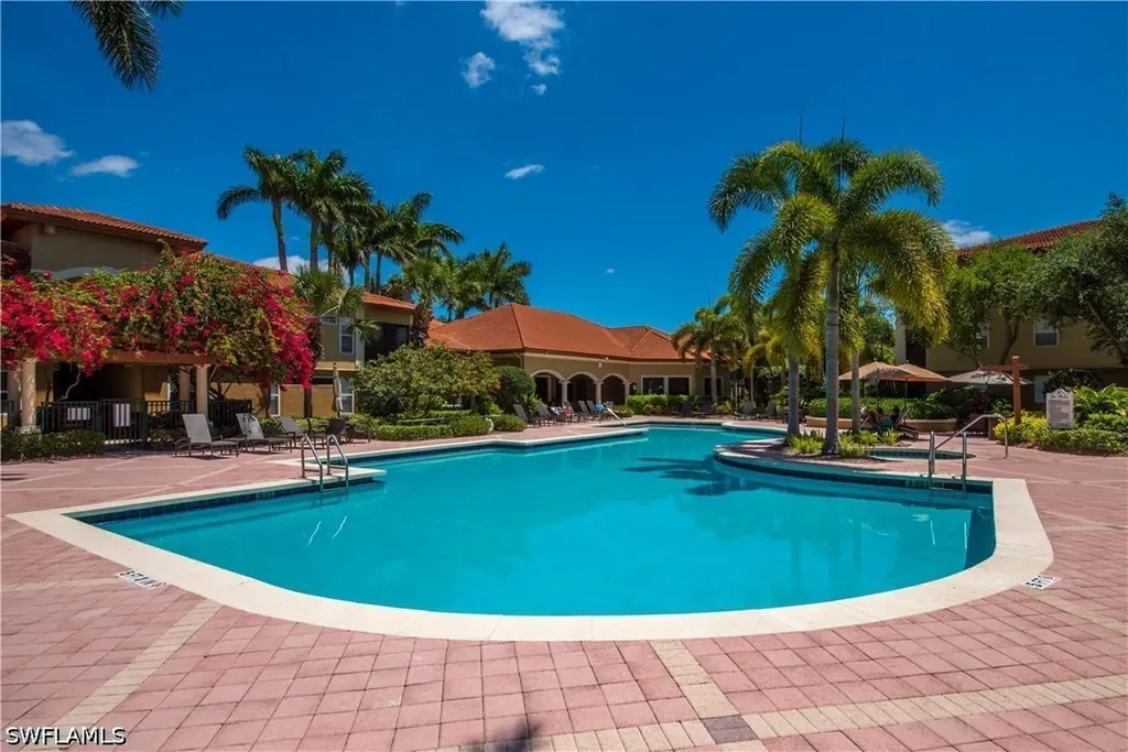 8960 Colonnades Court E Bonita Springs FL 34135
