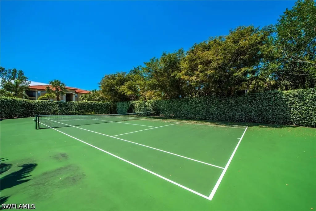 8960 Colonnades Court E Bonita Springs FL 34135