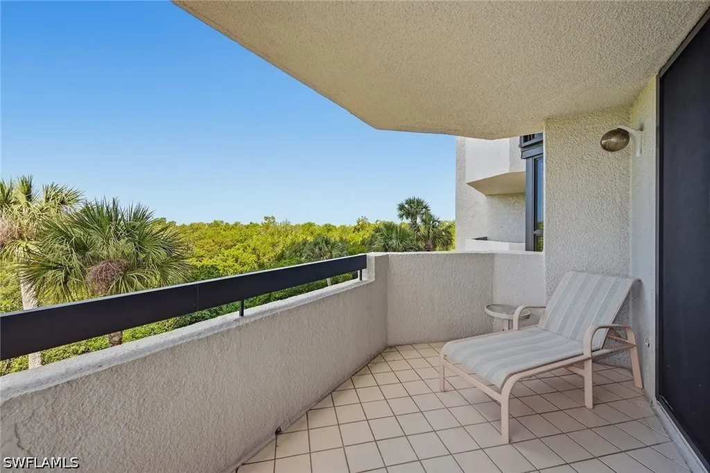 6001 Pelican Bay Boulevard Naples FL 34108