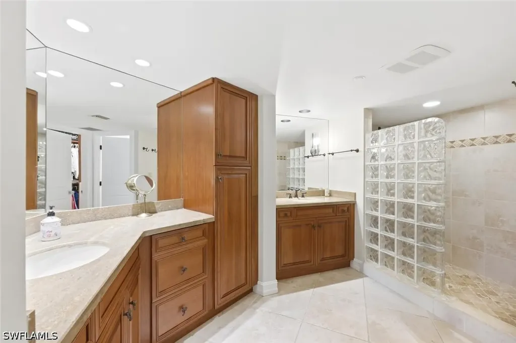 4751 Gulf Shore Boulevard N Naples FL 34103