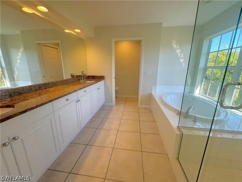 10650 Ragsdale Street Bonita Springs FL 34135