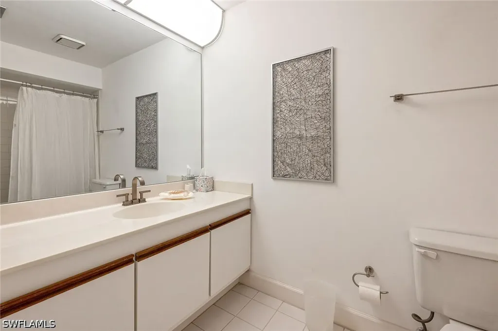 577 Beachwalk Circle Naples FL 34108