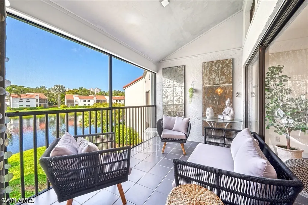 577 Beachwalk Circle Naples FL 34108