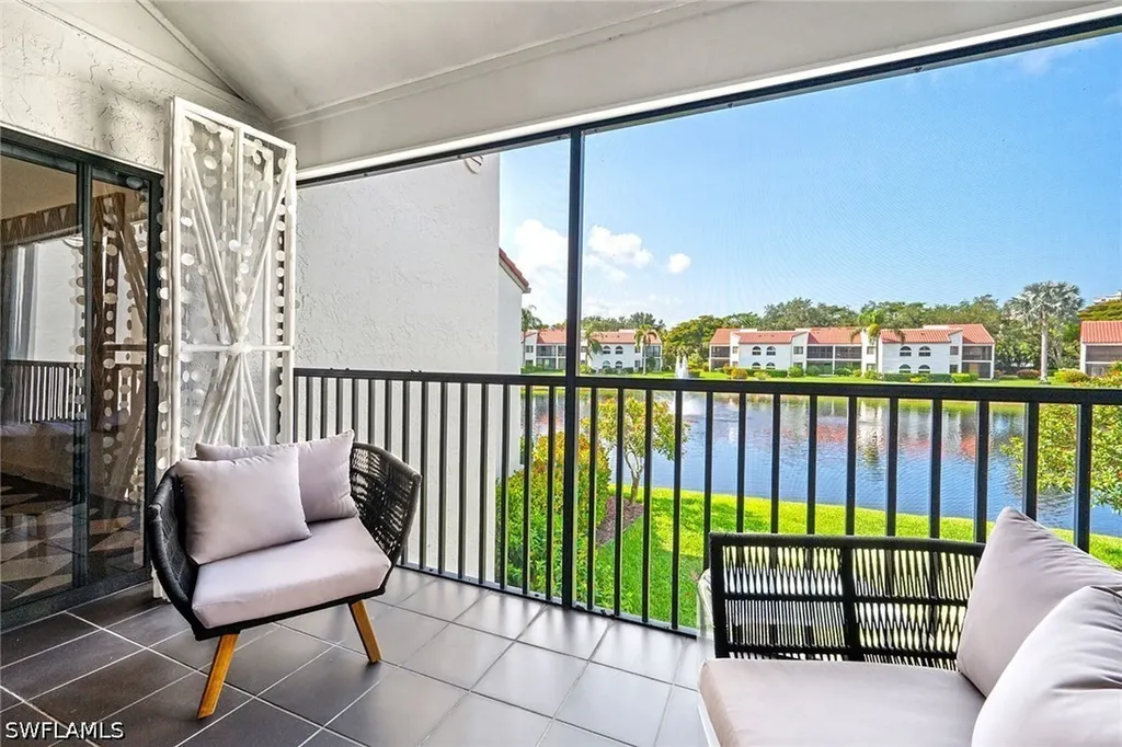 577 Beachwalk Circle Naples FL 34108