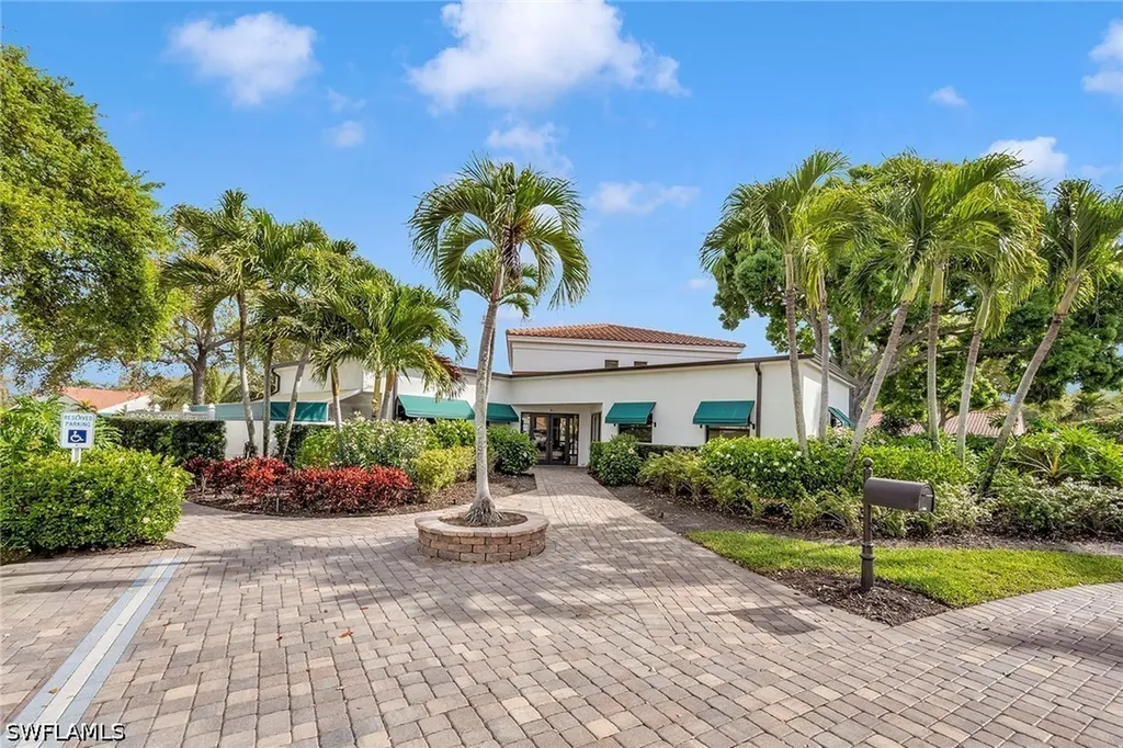 577 Beachwalk Circle Naples FL 34108