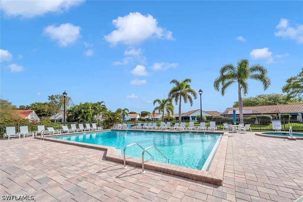 577 Beachwalk Circle Naples FL 34108