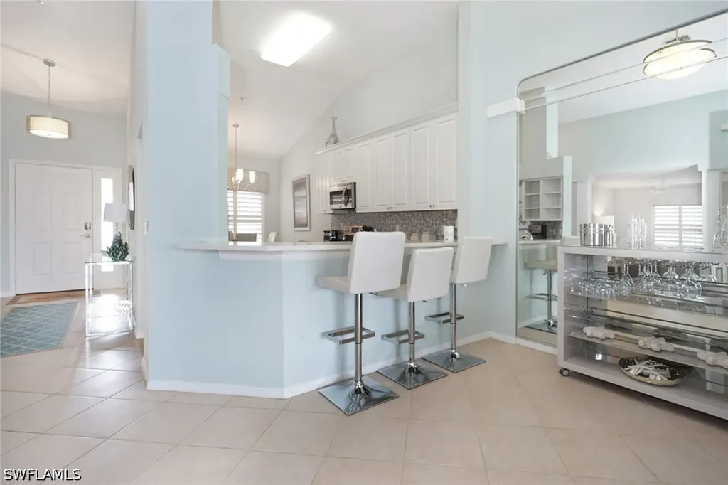 2220 Chesterbrook Court Naples FL 34109