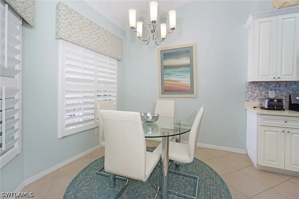 2220 Chesterbrook Court Naples FL 34109