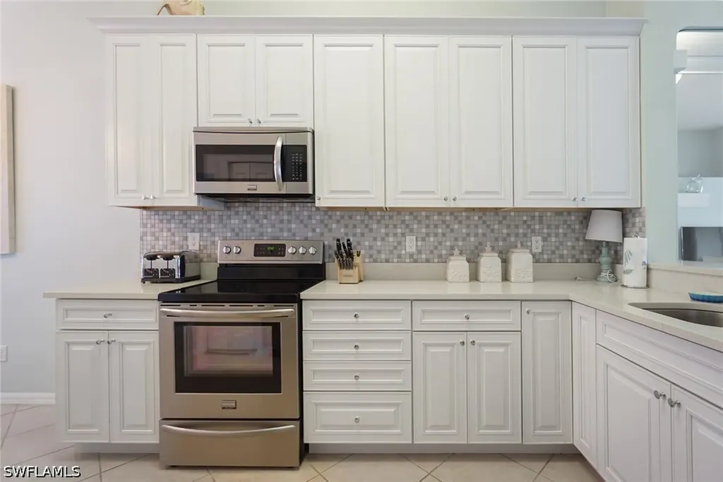2220 Chesterbrook Court Naples FL 34109